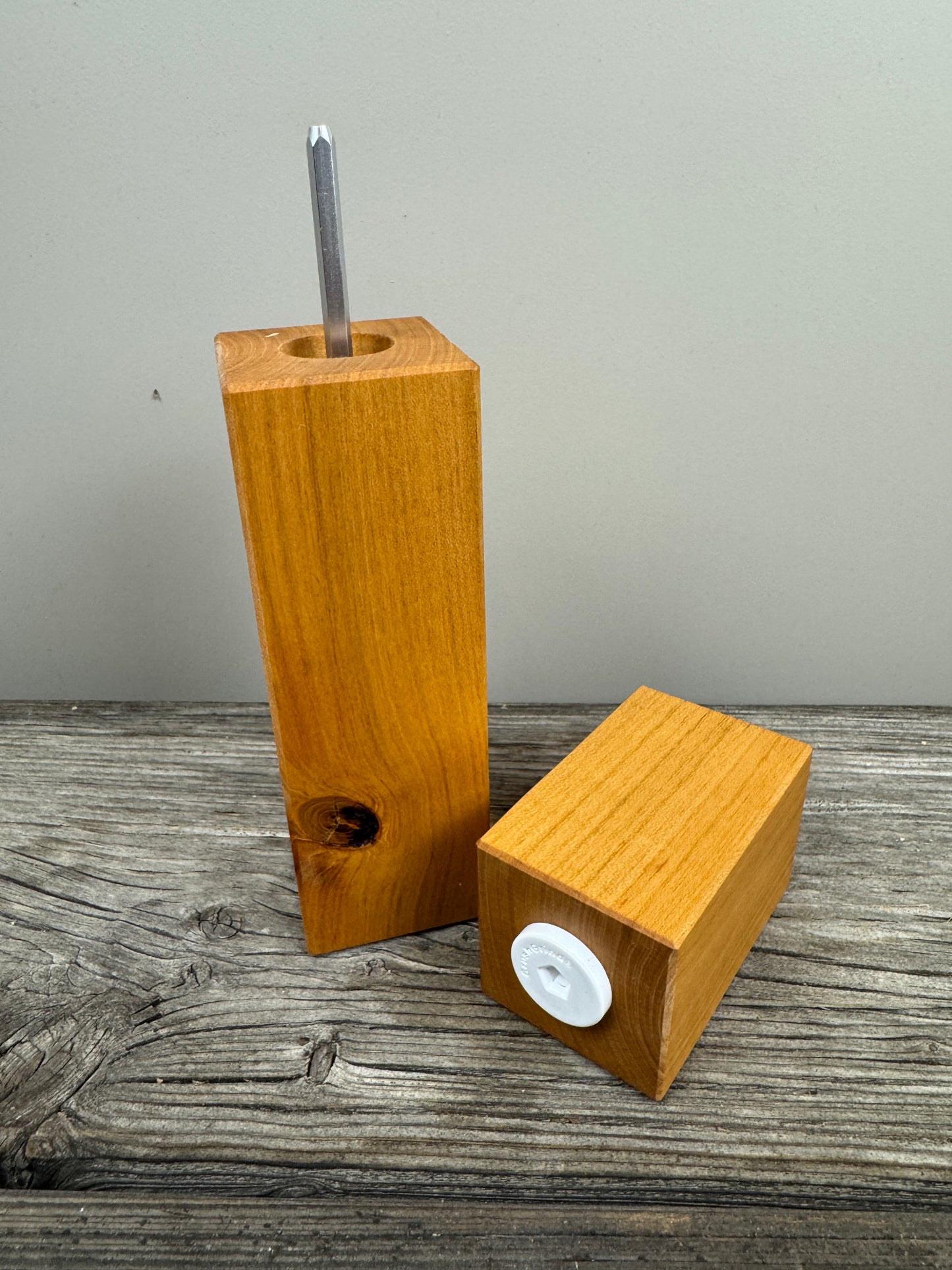 Salz oder Pfeffermühle Nr. 24