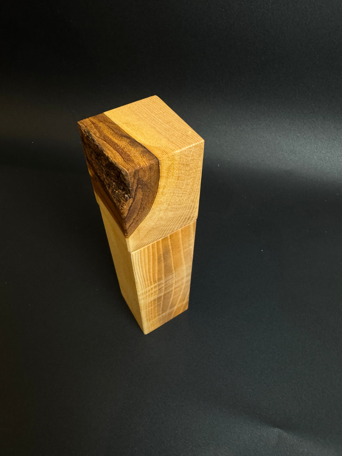 Gewürzmühle aus Esche