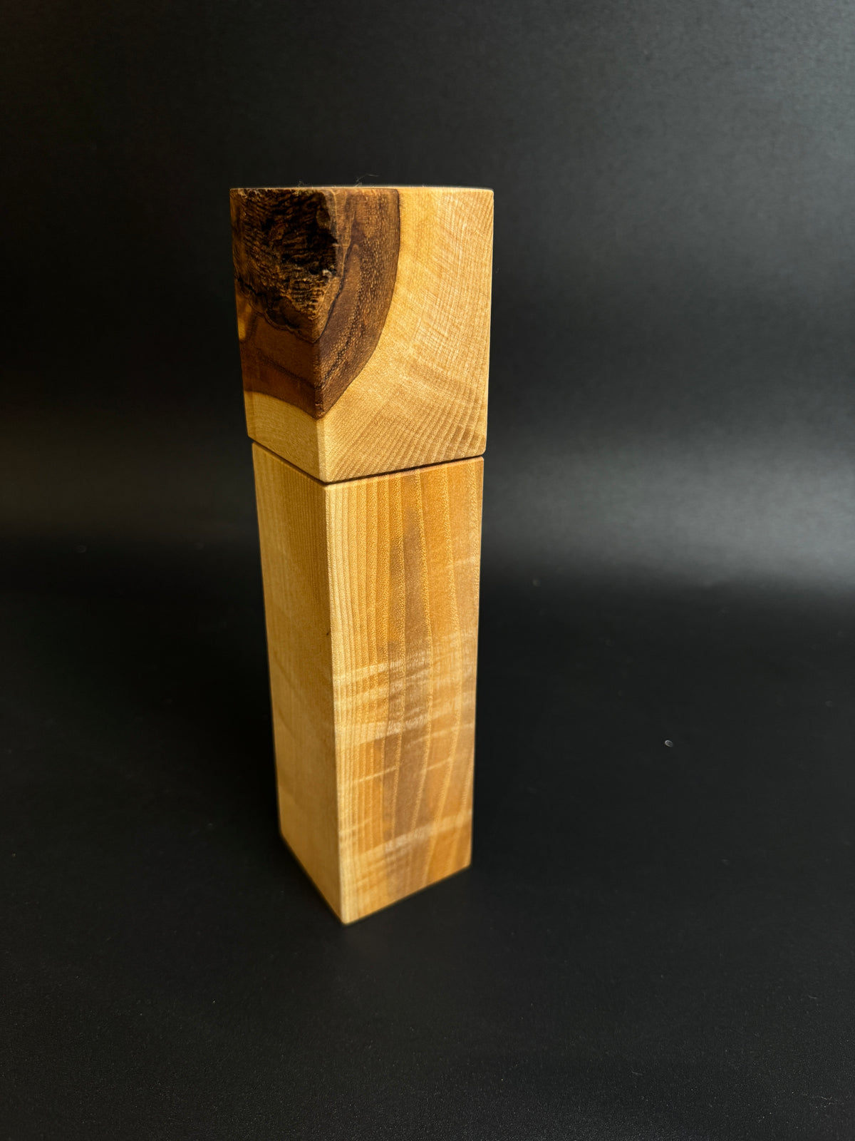 Gewürzmühle aus Esche