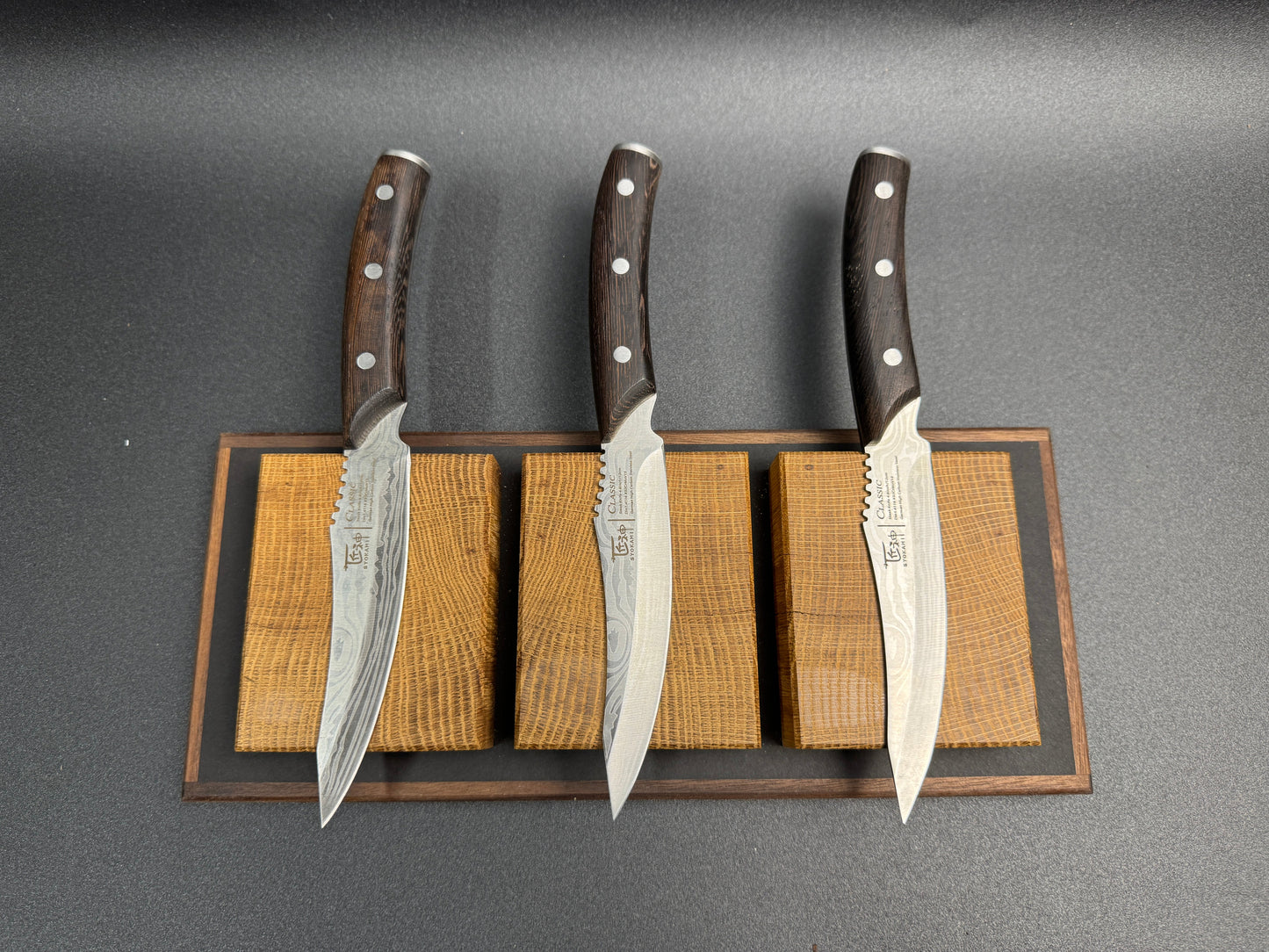 Messer oder Schlüsselleiste zur Wandbefestigung Nr. 132