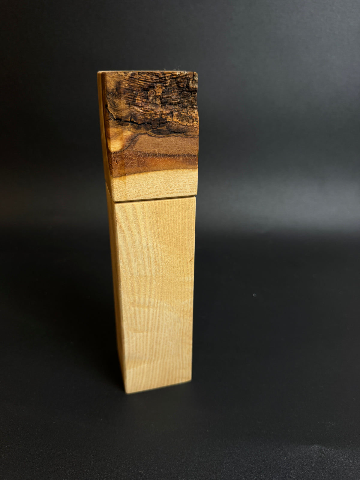 Gewürzmühle aus Esche