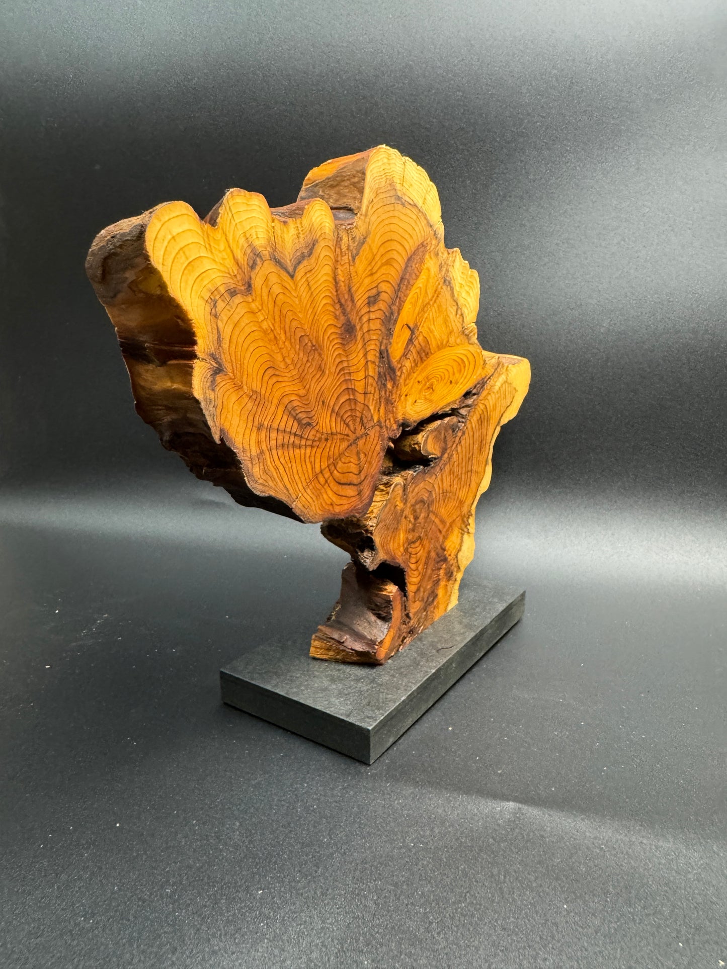 Holzskulptur freistehend