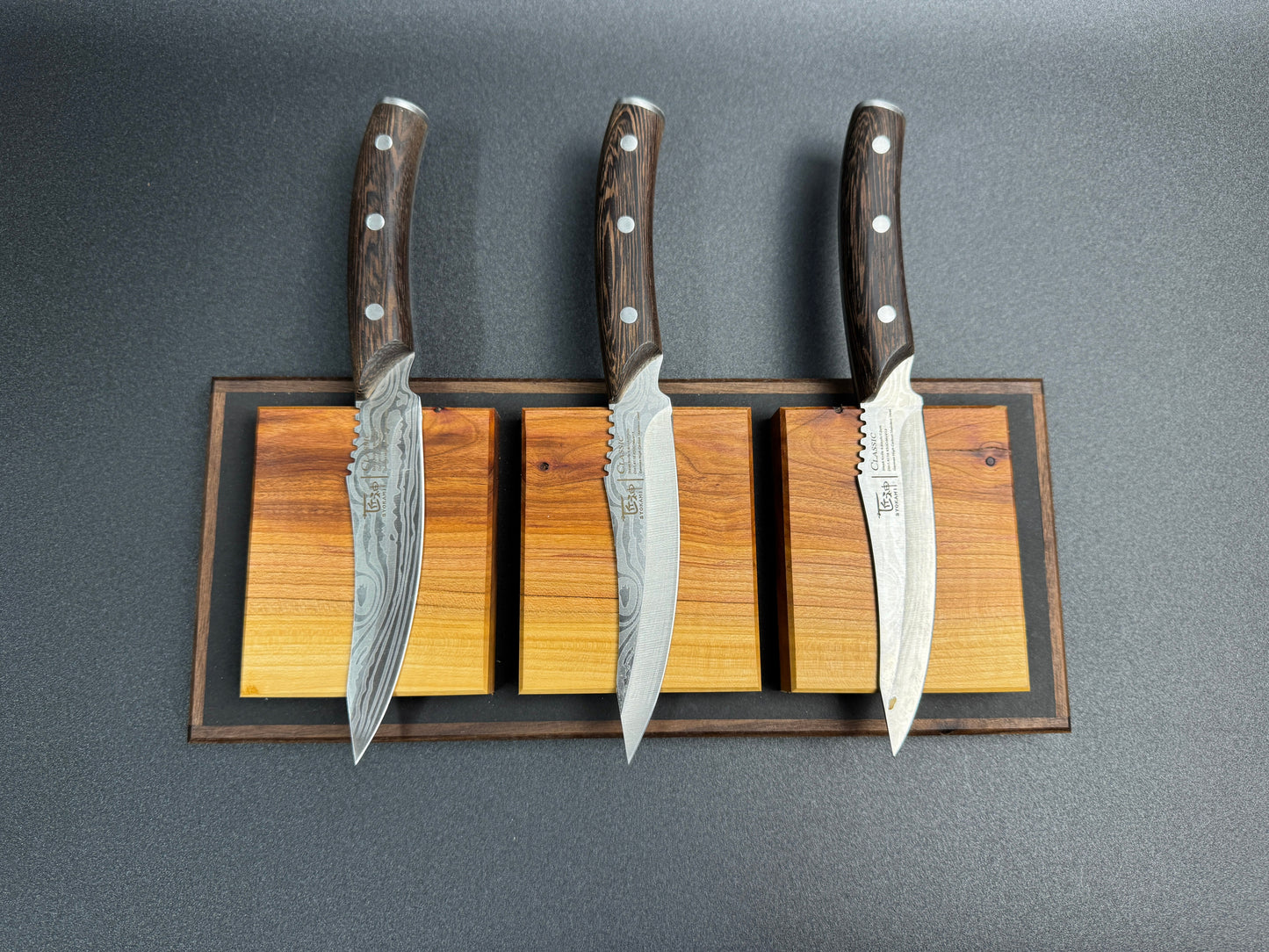 Messer oder Schlüsselleiste zur Wandbefestigung Nr. 117