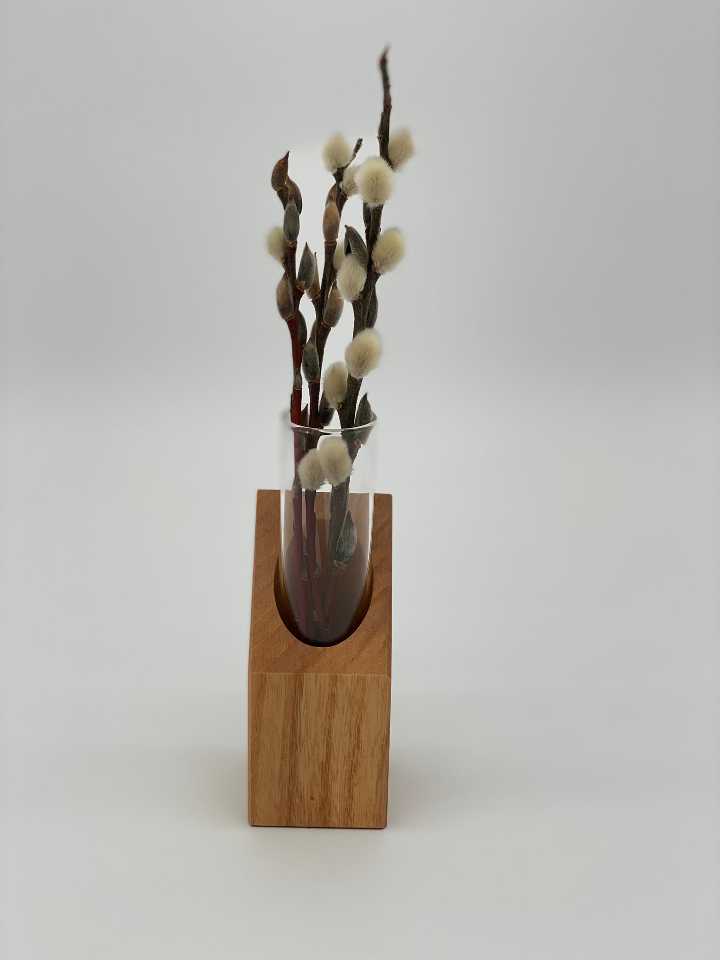 Blumenvase, Anzuchtvase aus heimischen Eschenholz handgefertigt