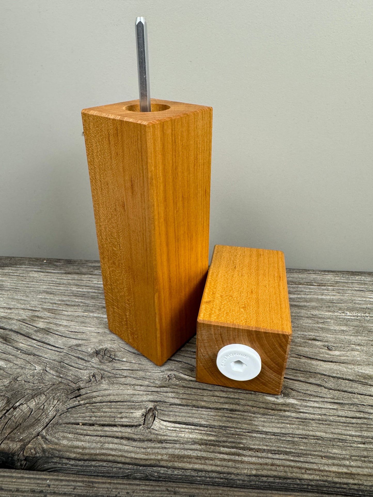 Salz oder Pfeffermühle Nr. 23