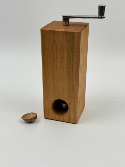 Muskatmühle, Muskatreibe Nr. 52