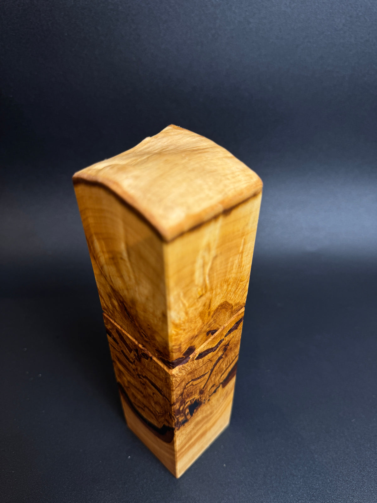Gewürzmühle aus der Maserknolle einer sehr alten Linde Nr. 66